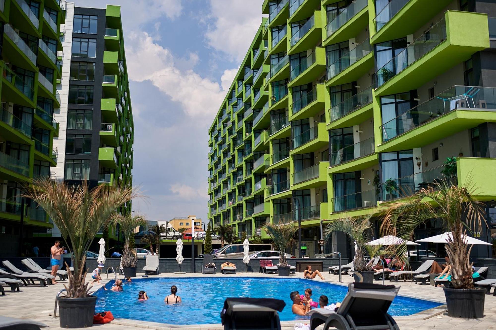 Sara Blu Apartment Spa And Pool Beach Resort Mamaia Ngoại thất bức ảnh