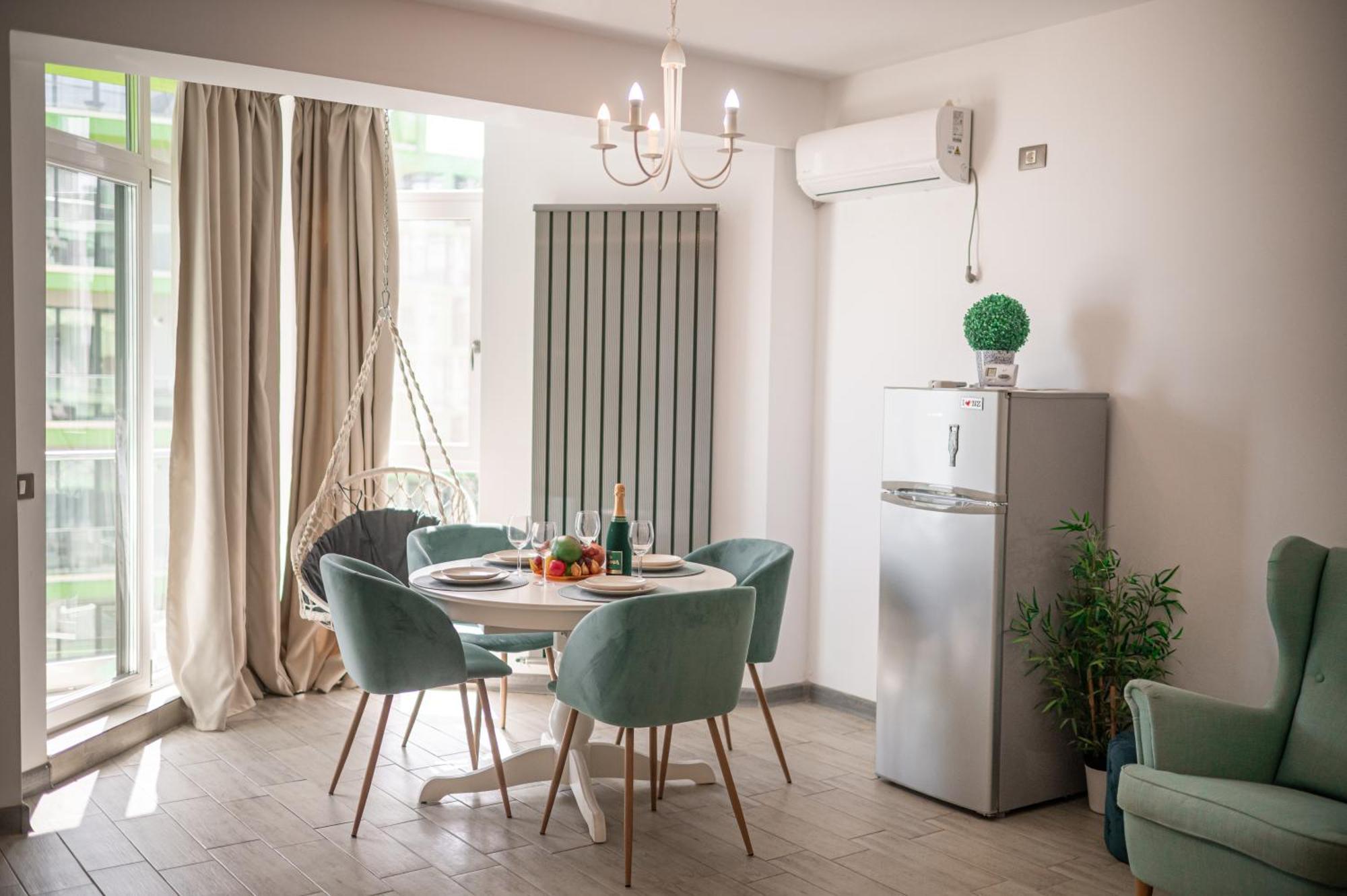 Sara Blu Apartment Spa And Pool Beach Resort Mamaia Ngoại thất bức ảnh
